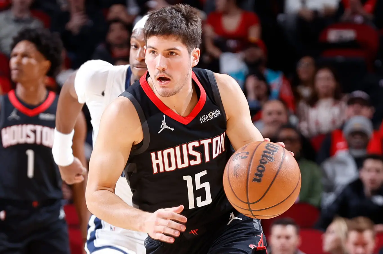 世界杯高清观看-一次又一次打铁，火箭后场新星面对灰熊竟然打出了灾难级的表现？