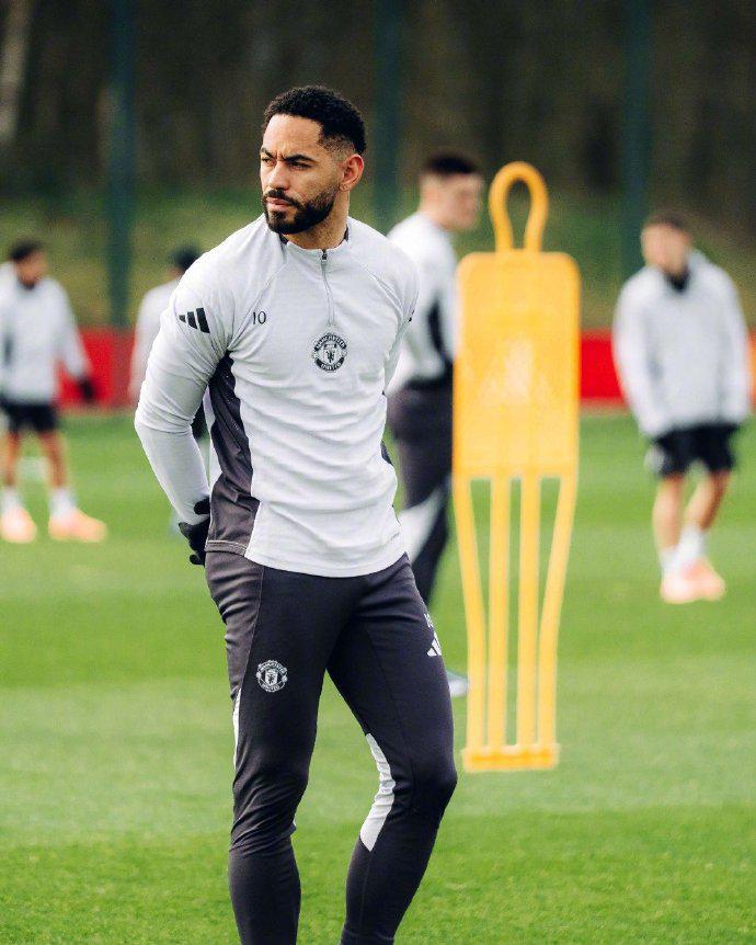 世界杯比赛回放-英超第25轮曼联VS热刺，红魔望破不胜魔咒，客队如何克服伤病困扰