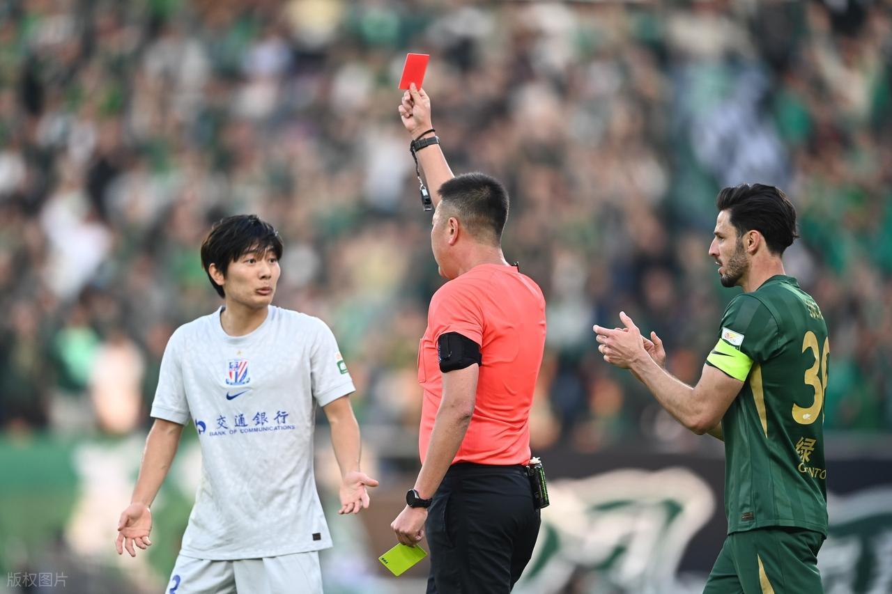 世界杯官方直播平台-中超第二轮最差阵容出炉！拉唐领衔，红黄牌扎堆，李金羽意外上榜
